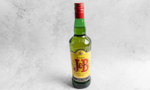 J&B Blended Scotch Whiskey 70cl 40%